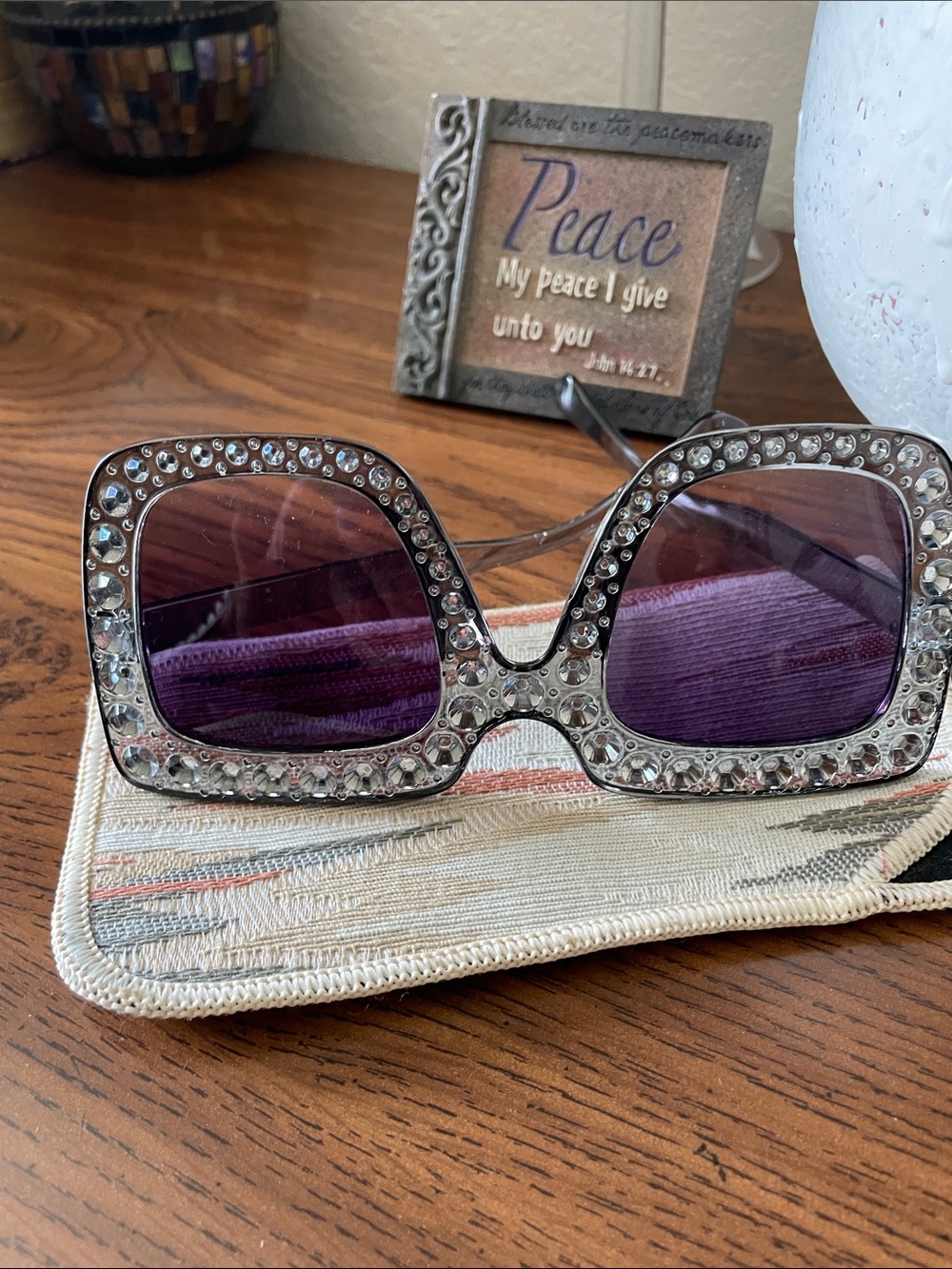 FLAWLESS EYEWEAR Oversized Square Frame Crystal Bling Rhinestone Sunglasses - Picture 5 of 9